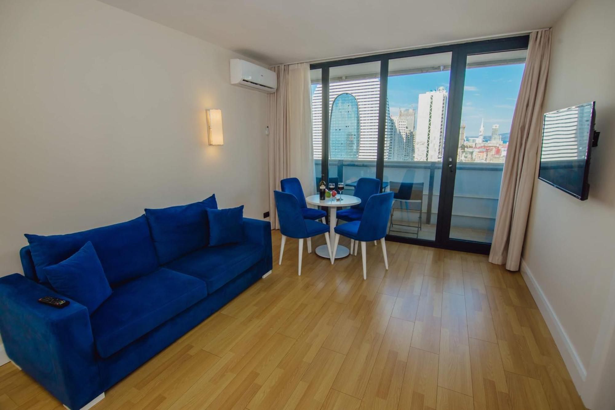 Luxury Beach Front Hotel Batumi Exteriör bild